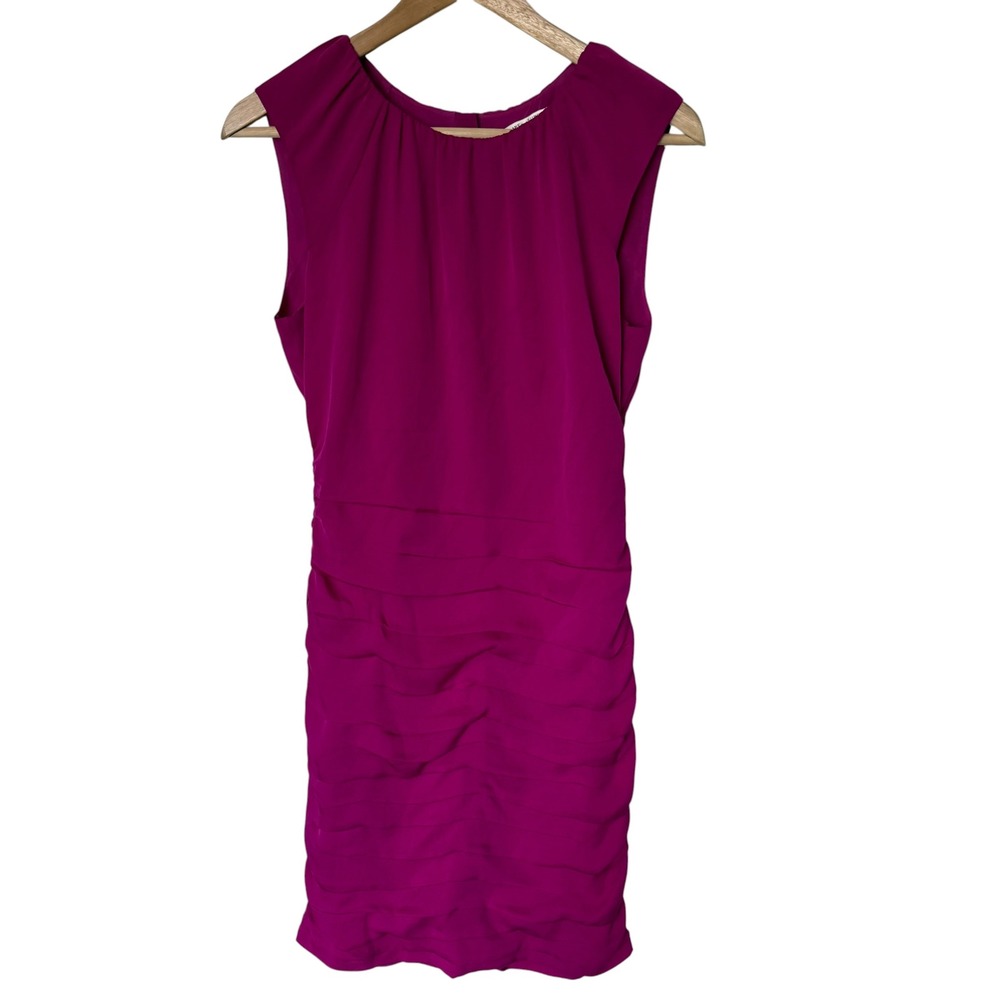 Diane von Furstenberg Sheath Dress Women 6 Magenta Excellent Silk Ruched Tiered